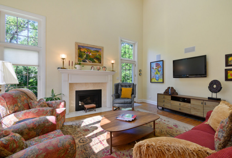 28 Windsor Drive Elmhurst, IL 60126 - Photo 8 of 23