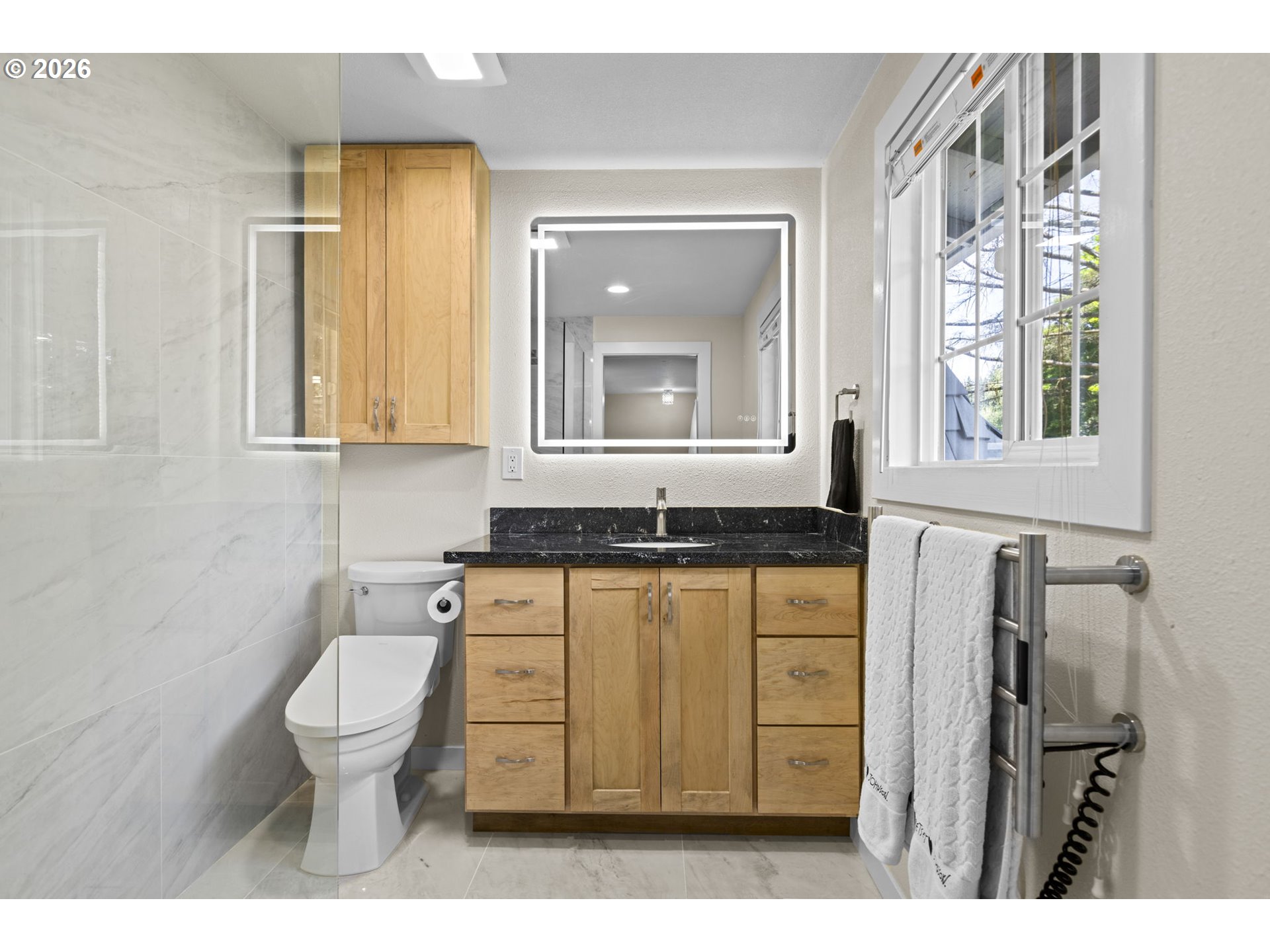 18195 Southwest Cheyenne Way Tualatin, OR 97062 - Photo 20 of 48 Bathroom, Attached