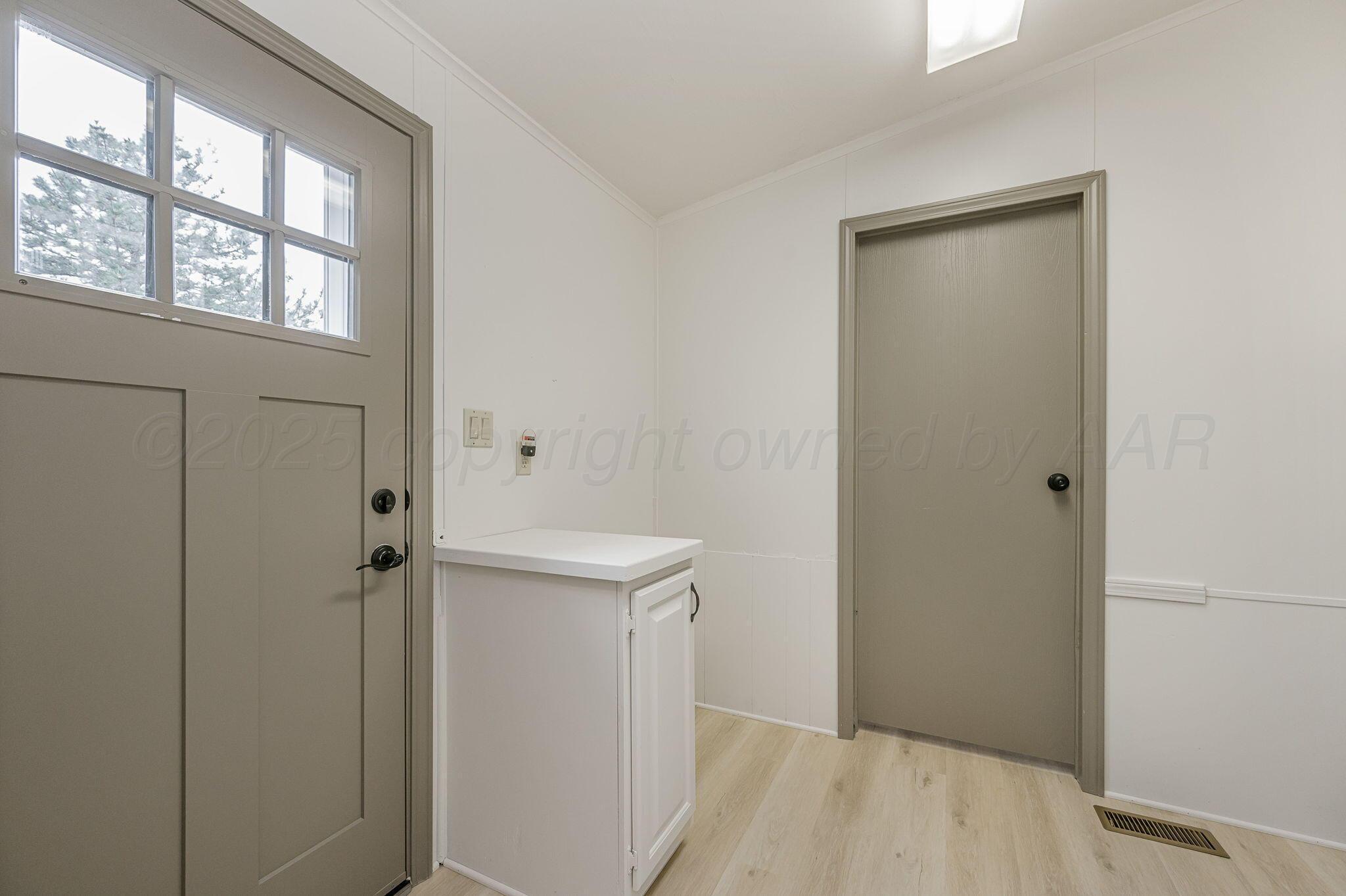 200 5th Avenue Canyon, TX 79015 - Photo 15 of 18 a view of a room that has a door in it