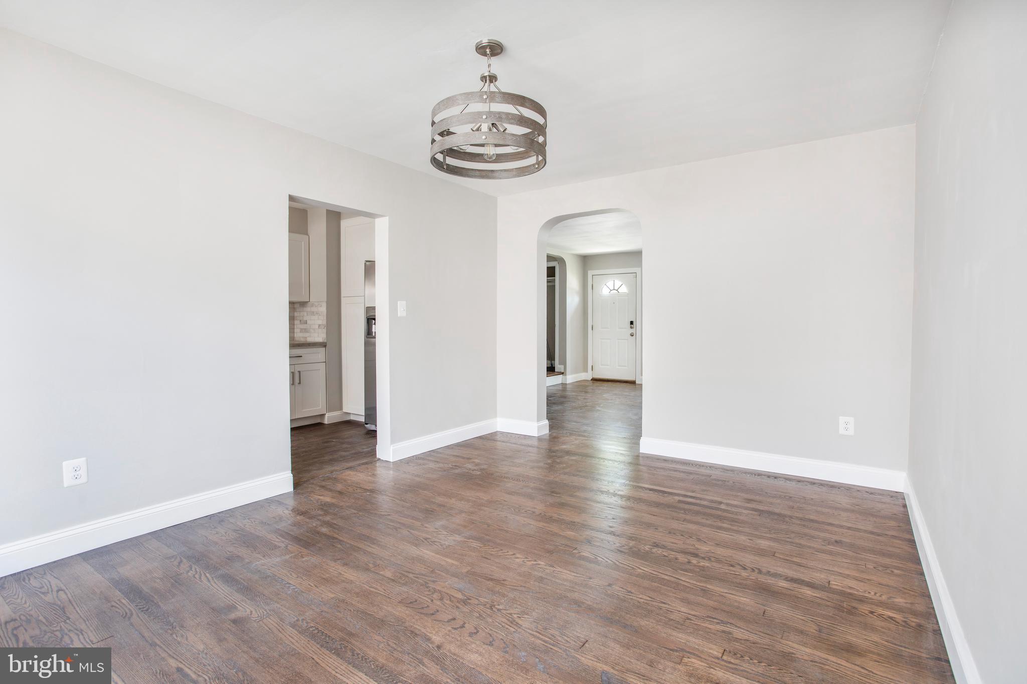5002 Lindsay Road Baltimore, MD 21229 - Photo 11 of 49