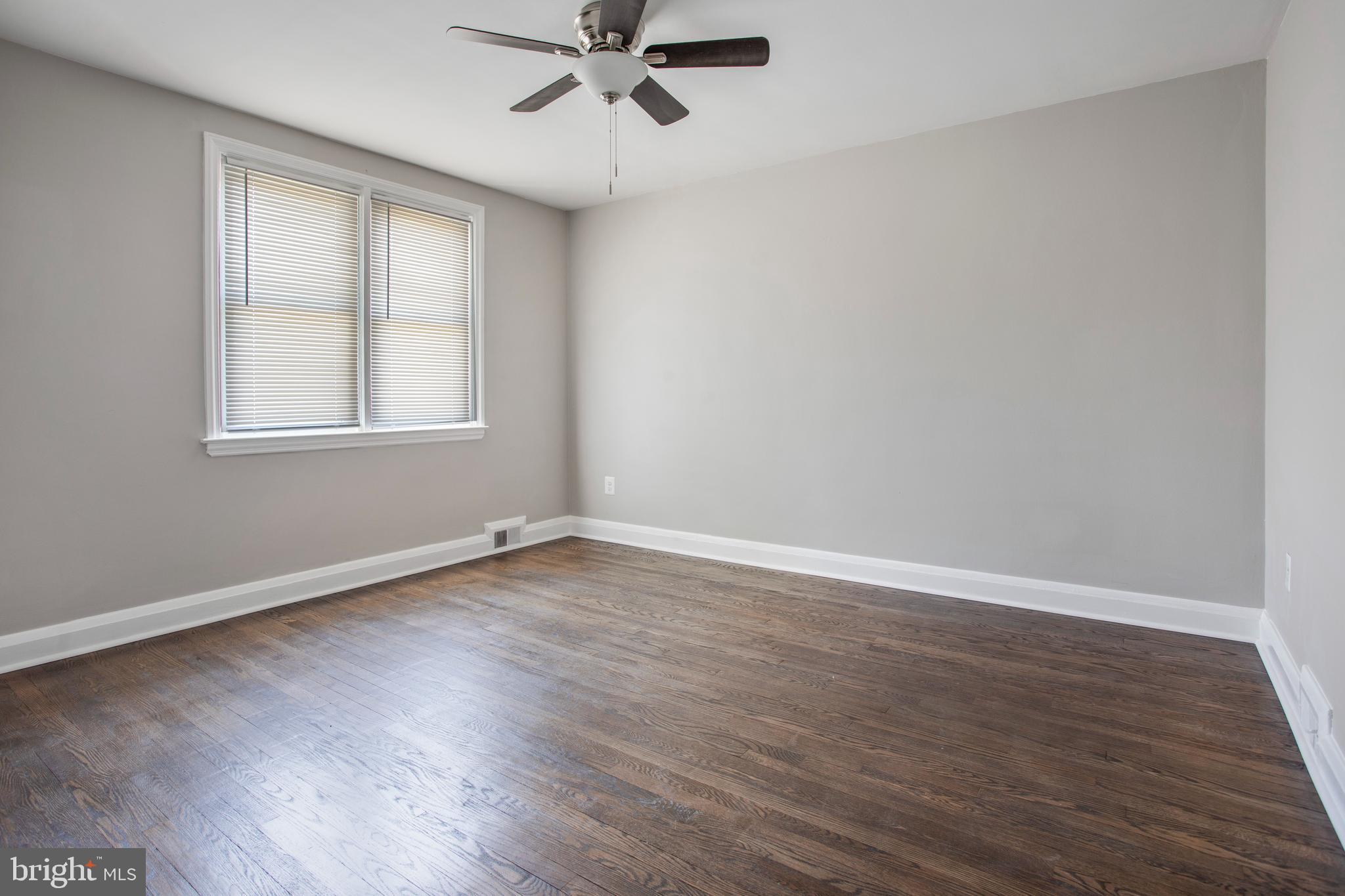 5002 Lindsay Road Baltimore, MD 21229 - Photo 23 of 49