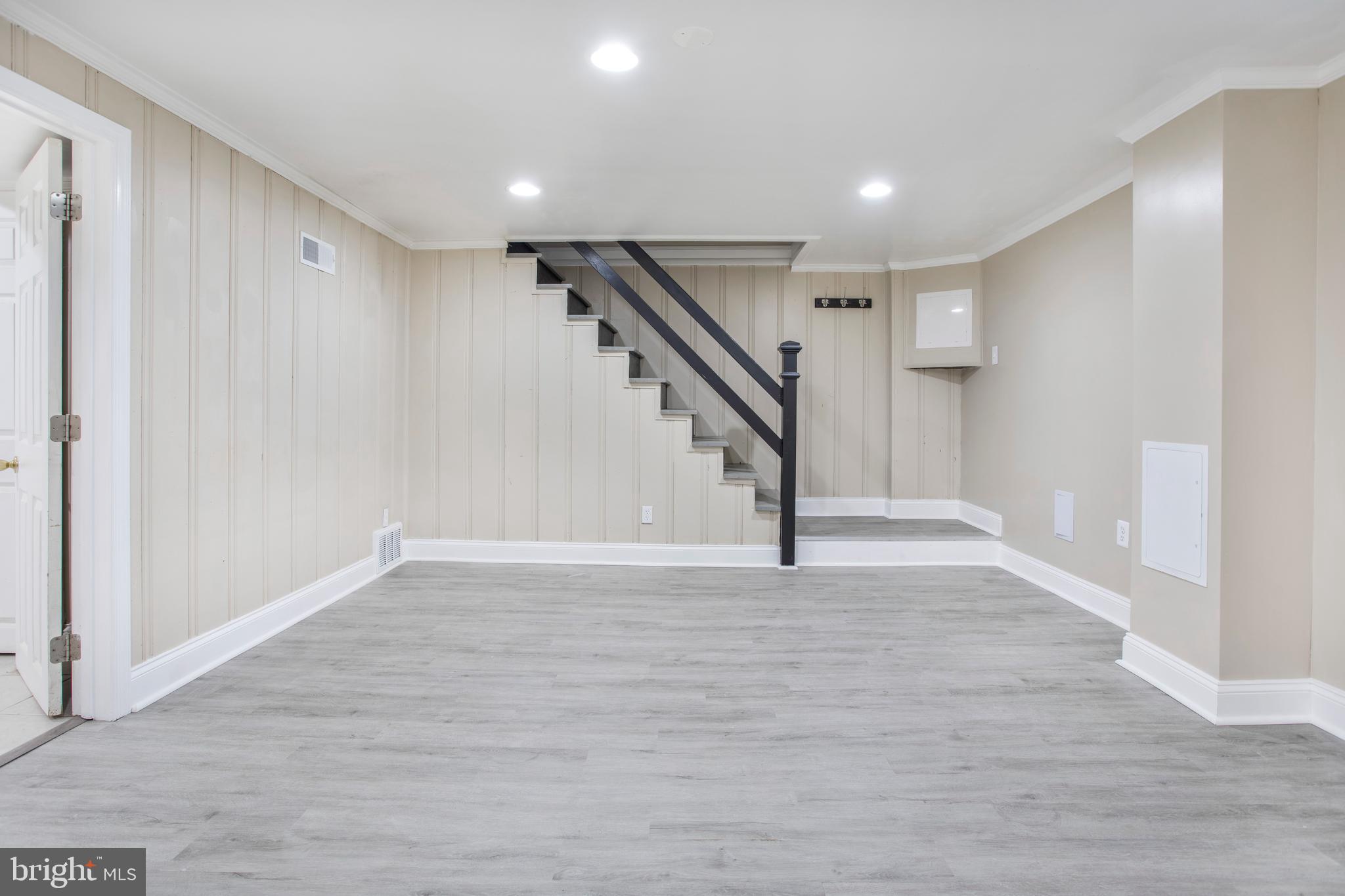 5002 Lindsay Road Baltimore, MD 21229 - Photo 34 of 49