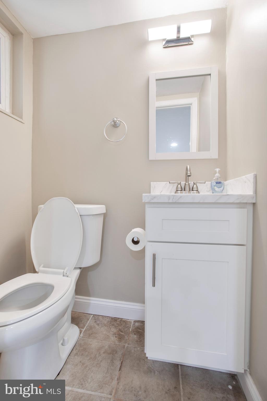 5002 Lindsay Road Baltimore, MD 21229 - Photo 44 of 49
