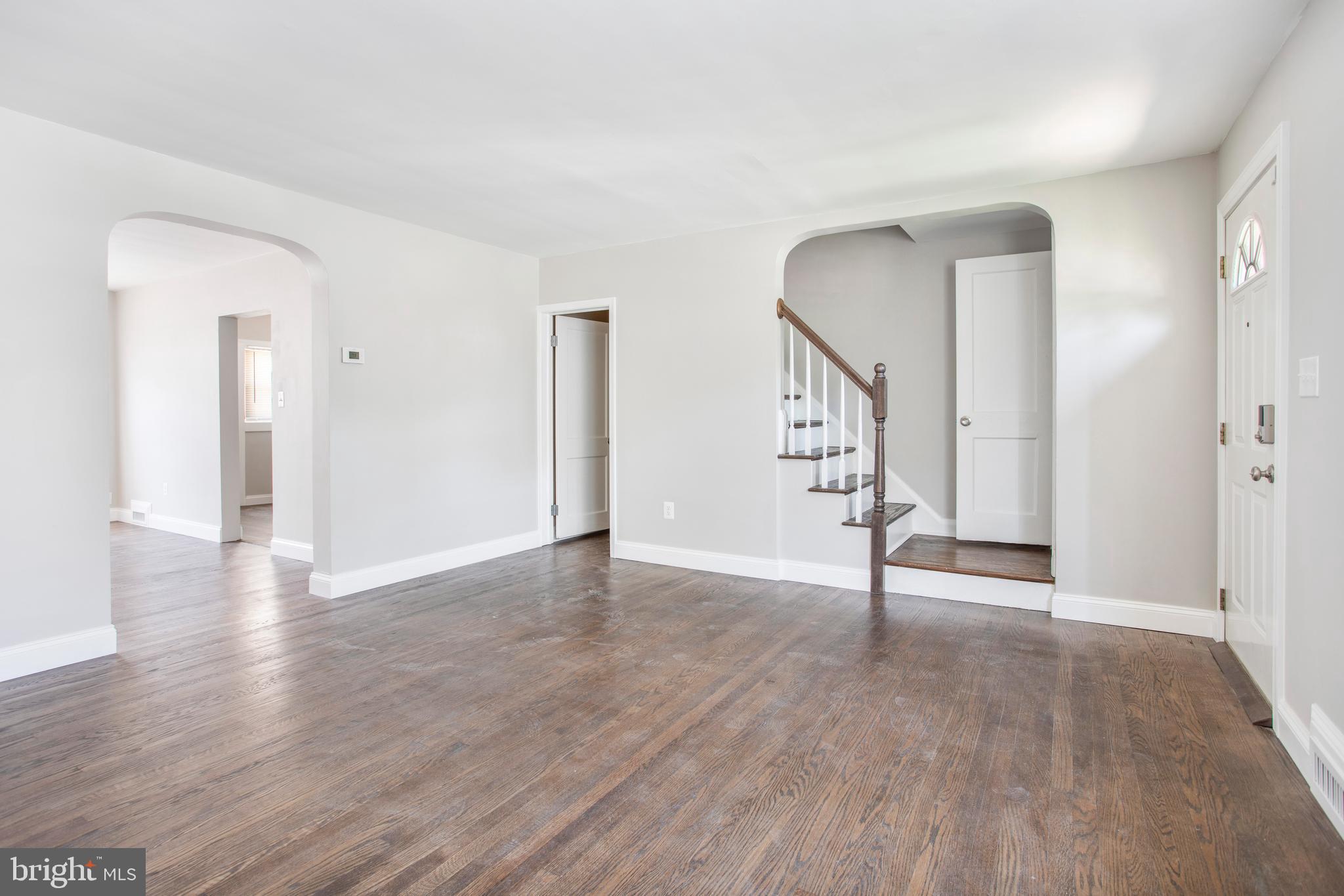 5002 Lindsay Road Baltimore, MD 21229 - Photo 8 of 49