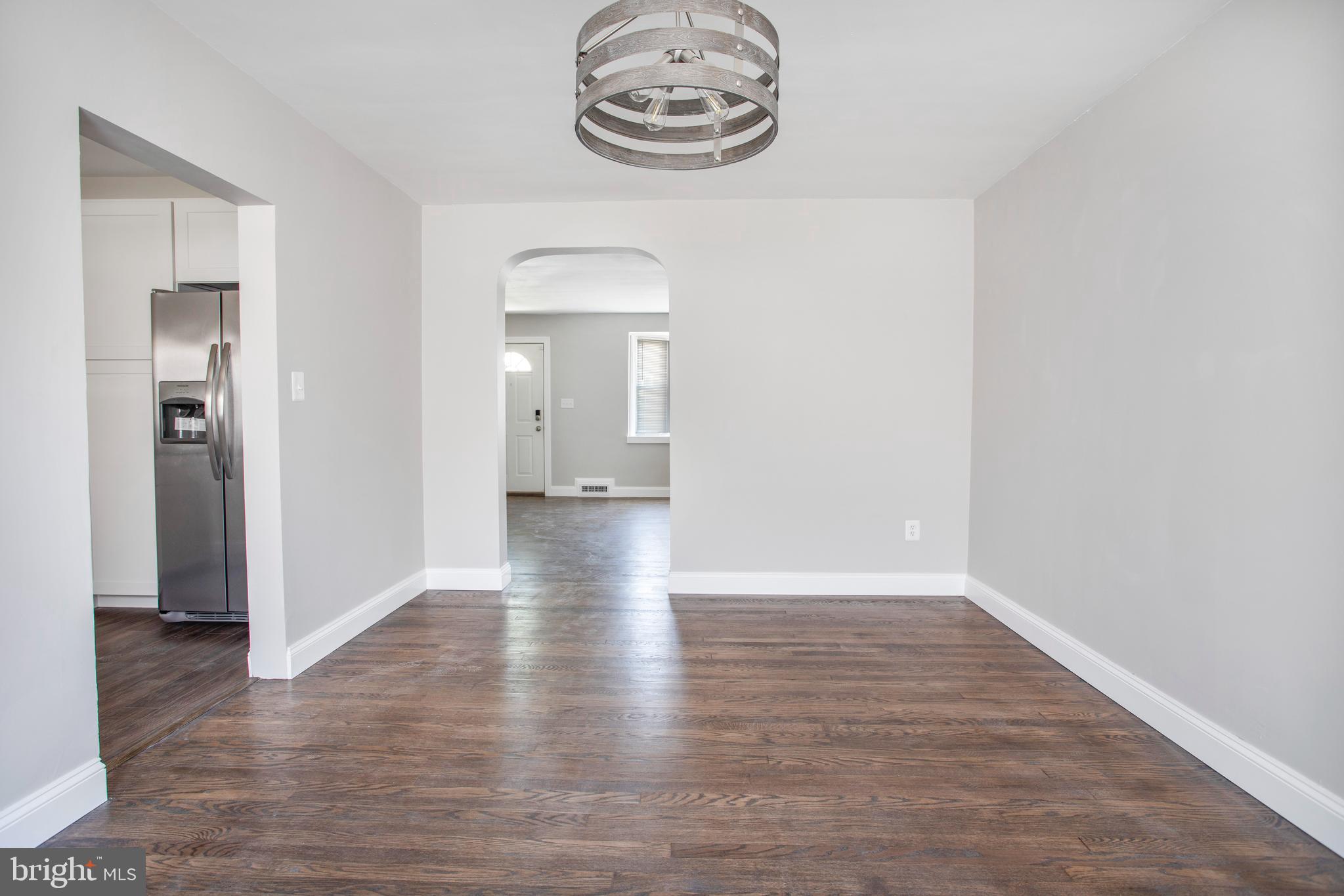 5002 Lindsay Road Baltimore, MD 21229 - Photo 10 of 49