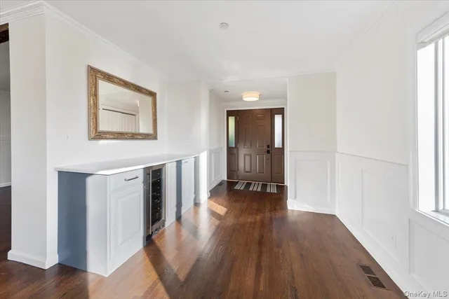 $5,750 | 107 Lincoln Avenue, Unit 1, West Harrison, NY 10604