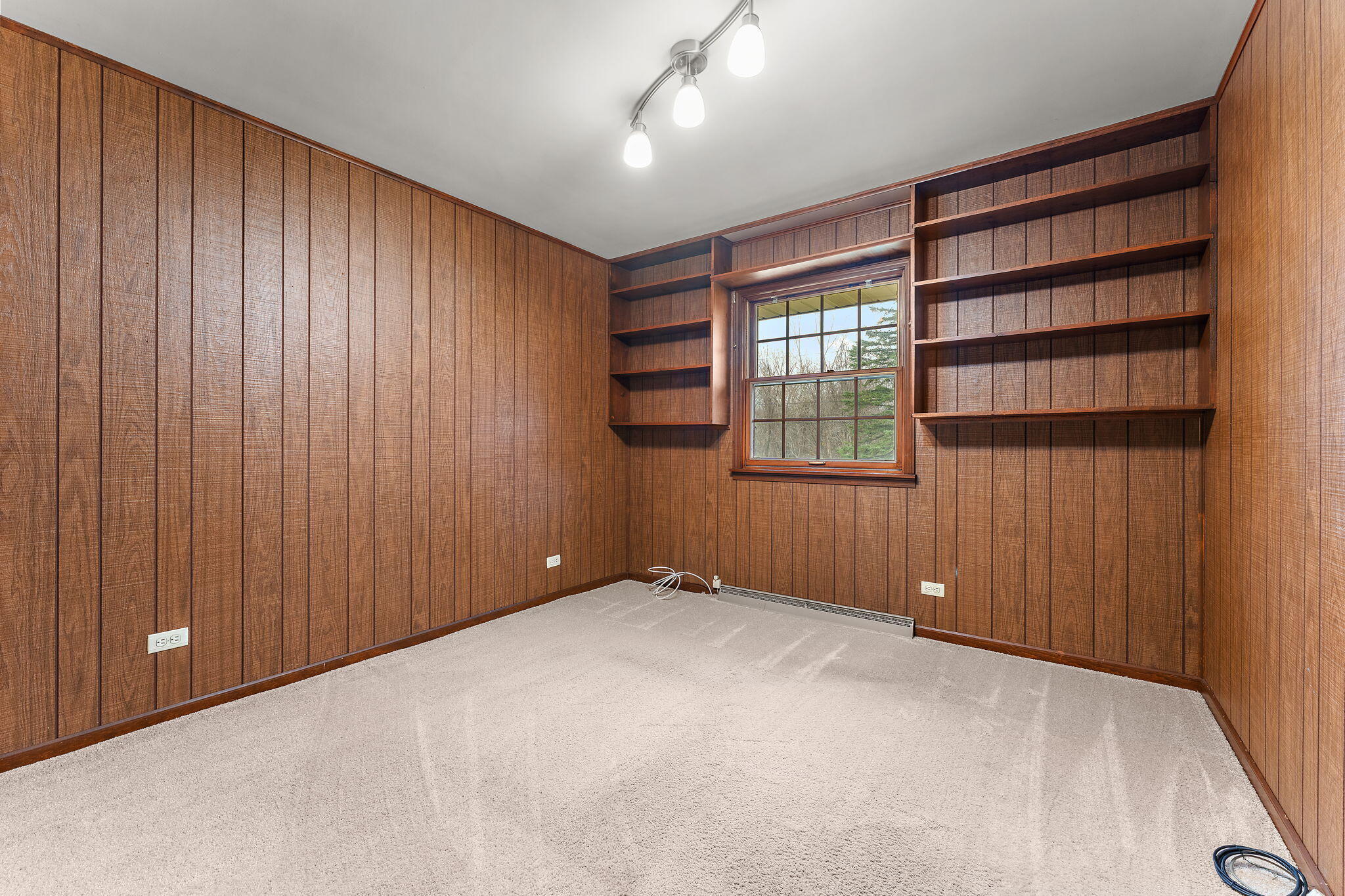 1012 Meridian Road Chesterton, IN 46304 - Photo 18 of 39 a view of an empty room with a window