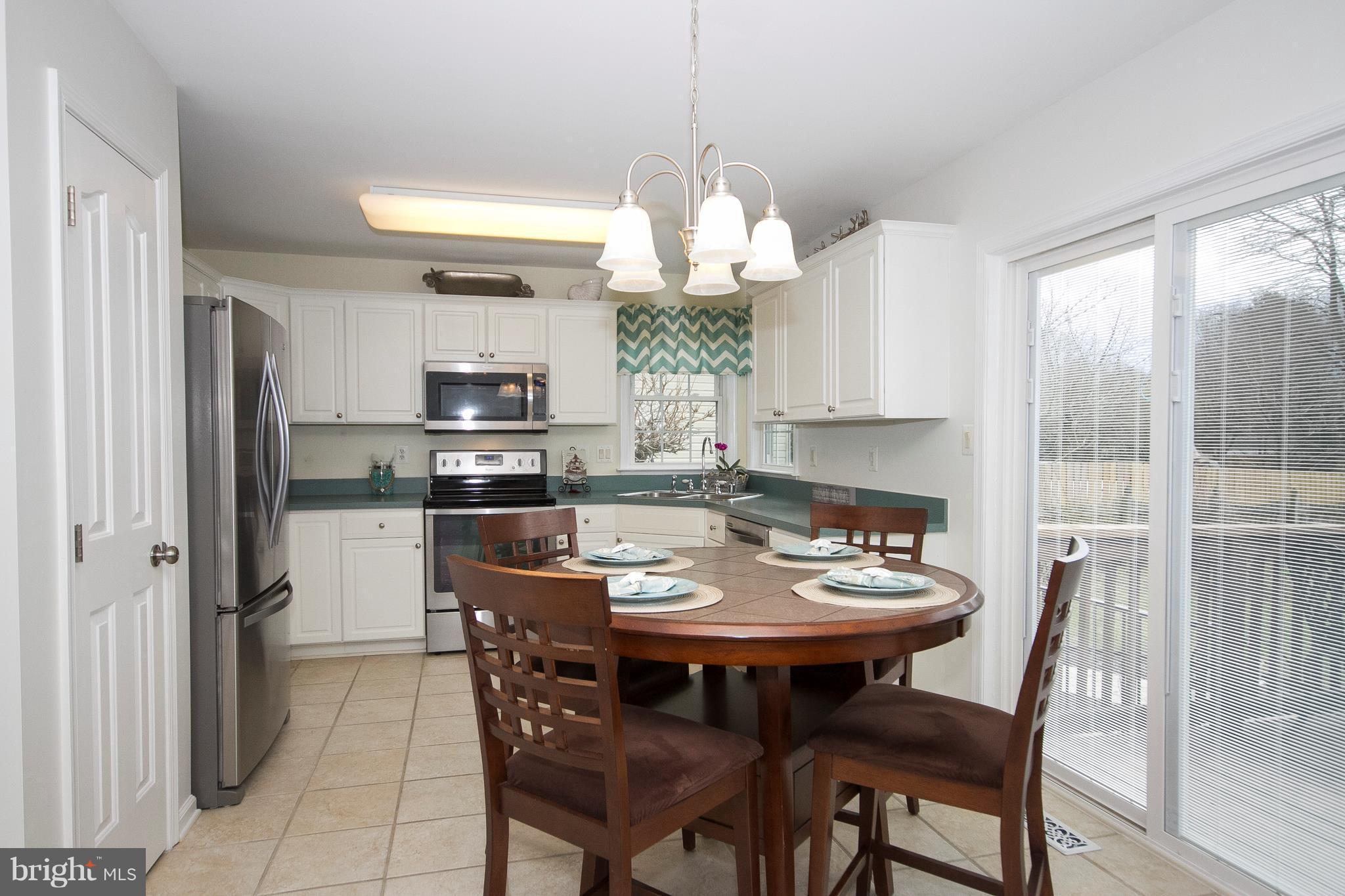 1921 Castle Road Forest Hill, MD 21050 - Photo 13 of 30 Kitchen breakfast area