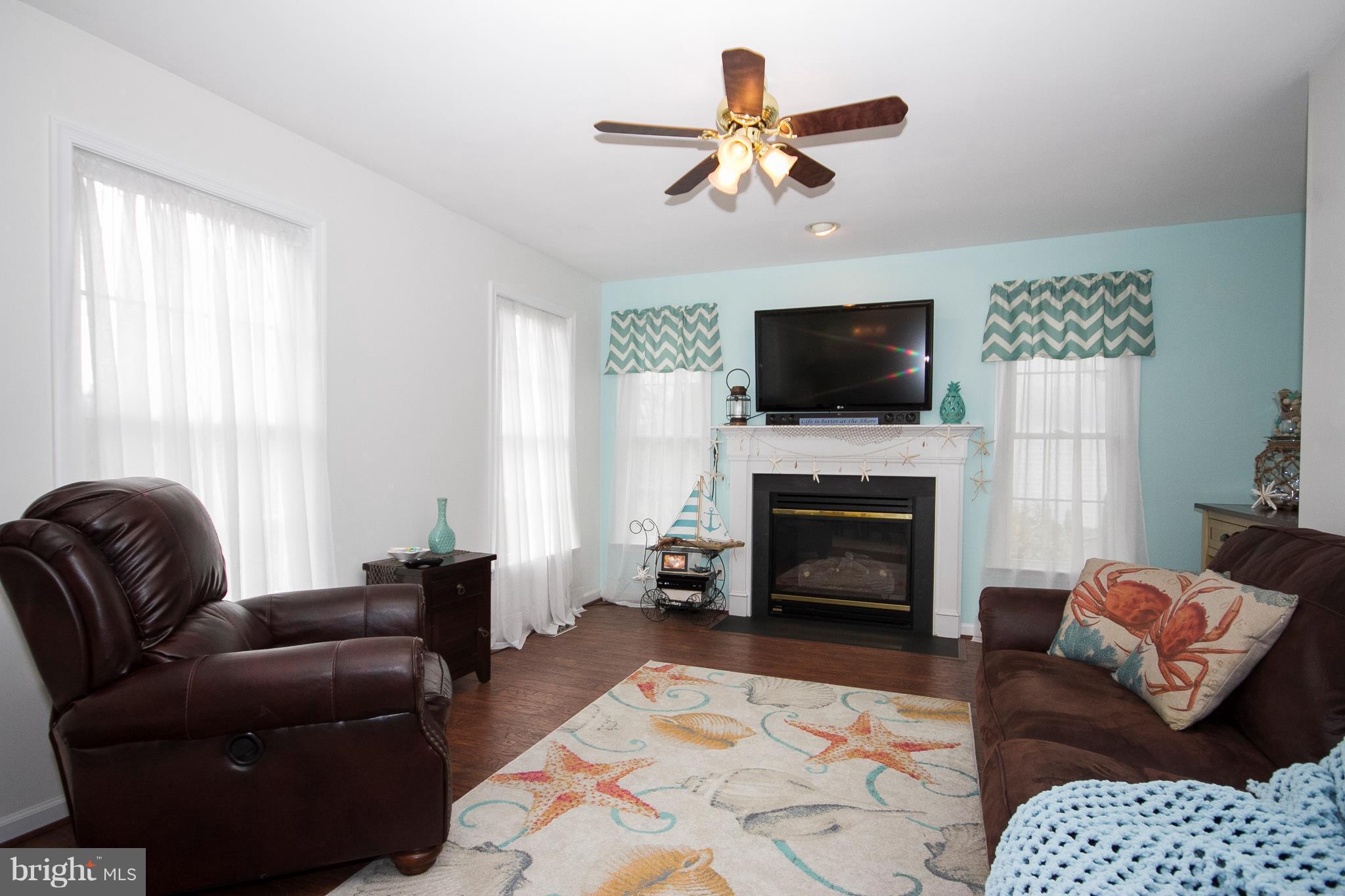 1921 Castle Road Forest Hill, MD 21050 - Photo 16 of 30 Family Room with ceiling fan