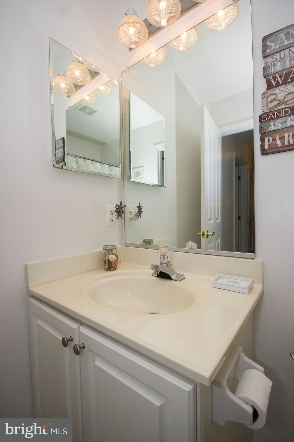 1921 Castle Road Forest Hill, MD 21050 - Photo 28 of 30 Hall Bath