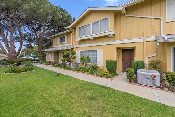$675,000 | 3500 Manchester Avenue, Unit 240, Inglewood, CA 90305