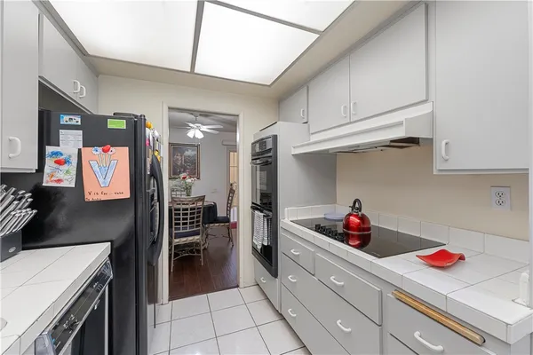 $675,000 | 3500 Manchester Avenue, Unit 240, Inglewood, CA 90305