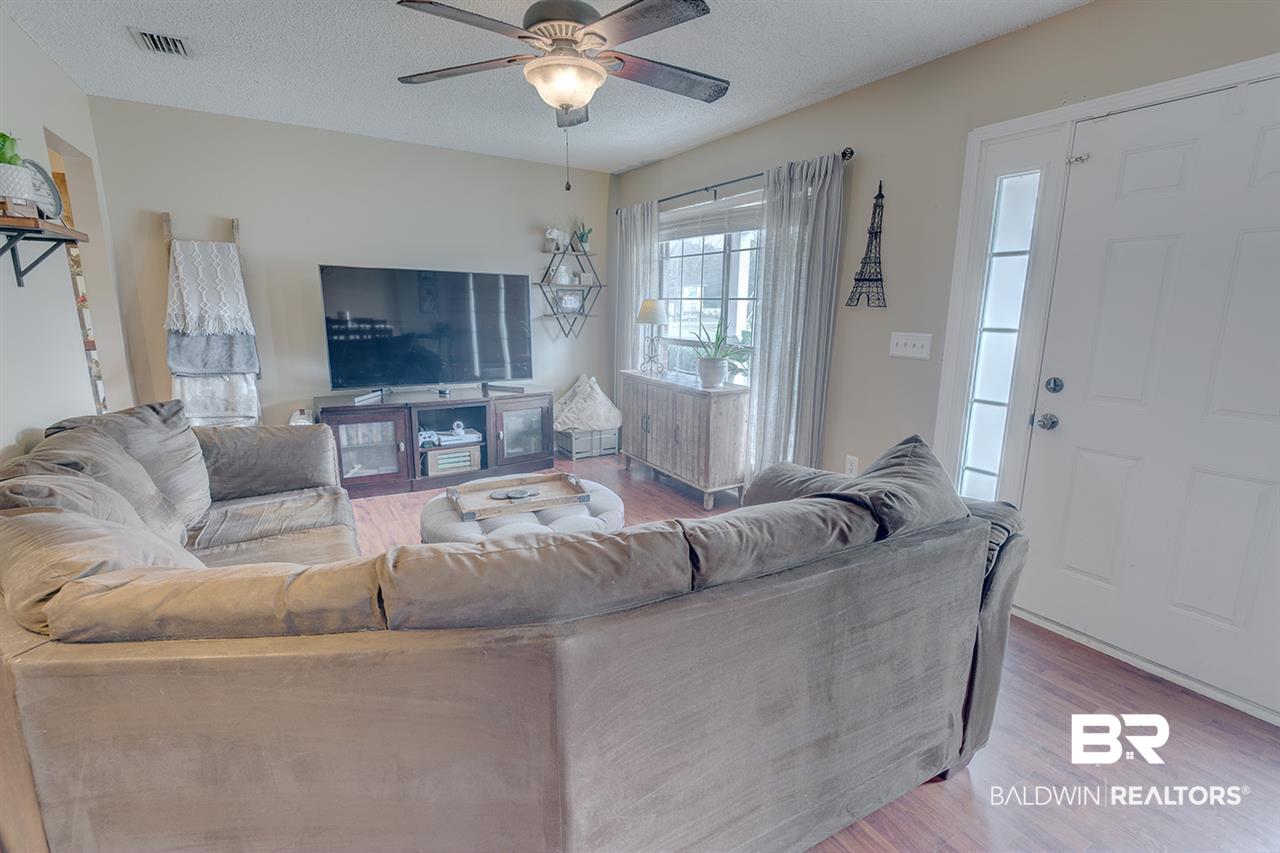 7522 Willard Drive West Theodore, AL 36582 - Photo 5 of 19