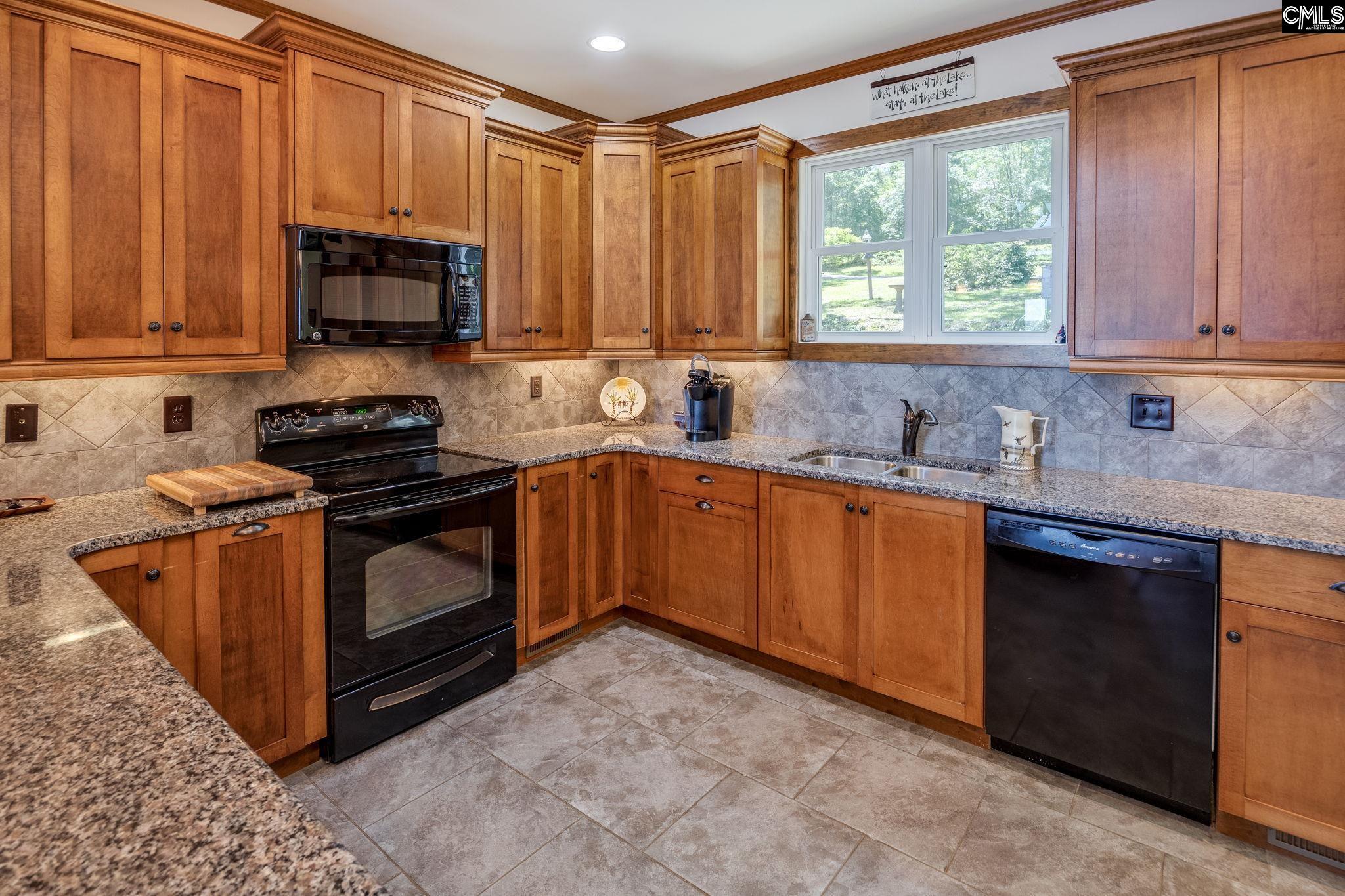 639 Kingfisher Drive Ridgeway, SC 29130 - Photo 15 of 48