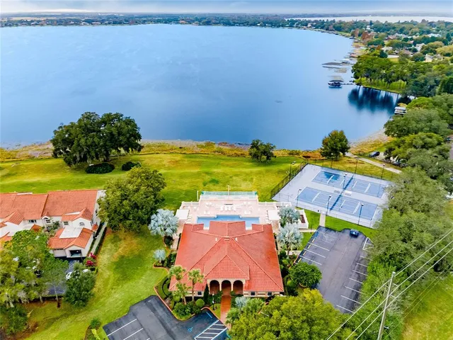 $264,900 | 2202 Garden Lake Drive, Winter Haven, FL 33884