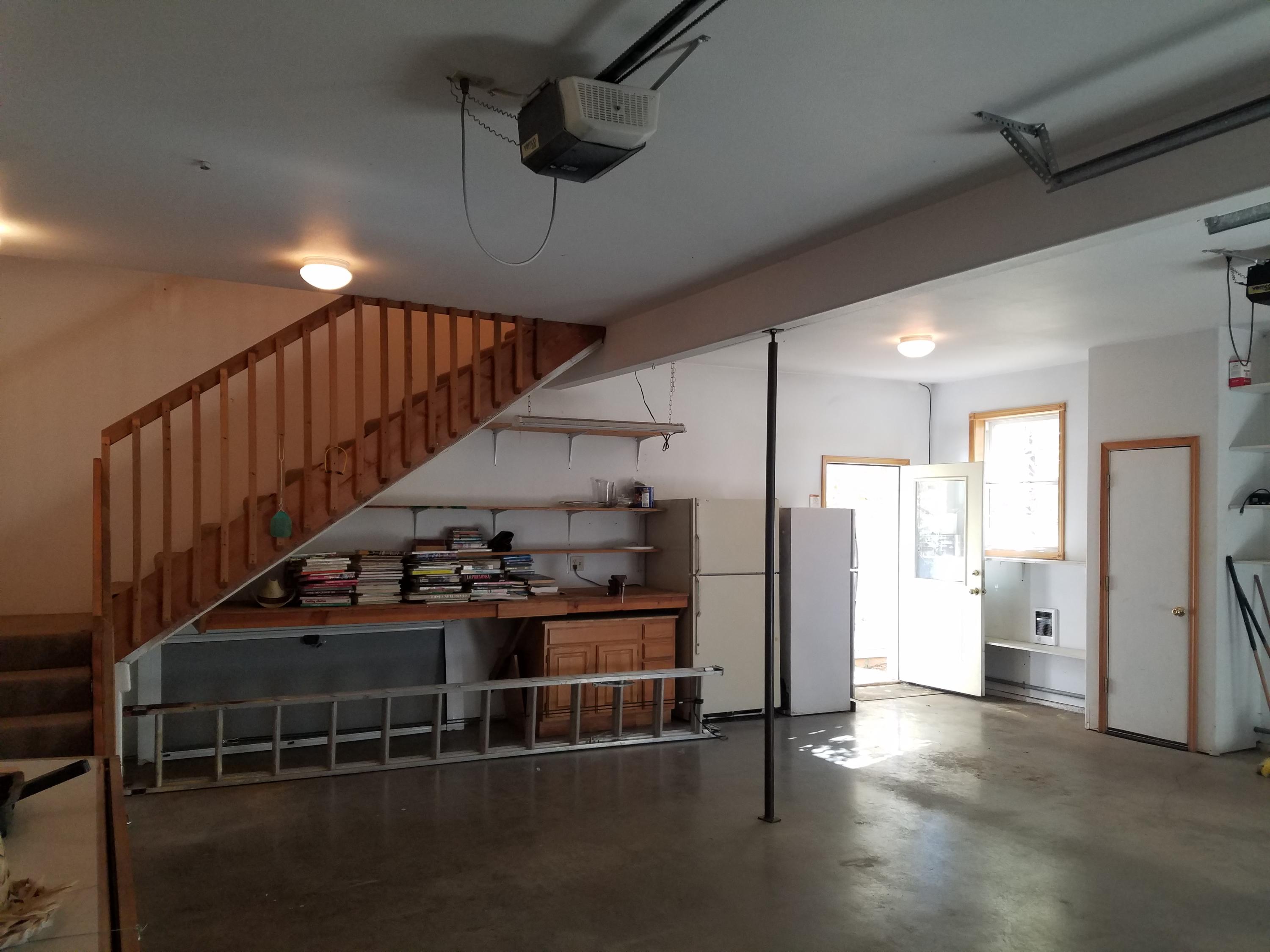 69610 Omaha Road Sisters, OR 97759 - Photo 23 of 34 24