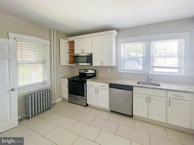 $240,925 | 9 West Crescent Boulevard, Collingswood, NJ 08108