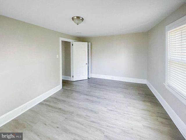 $240,925 | 9 West Crescent Boulevard, Collingswood, NJ 08108