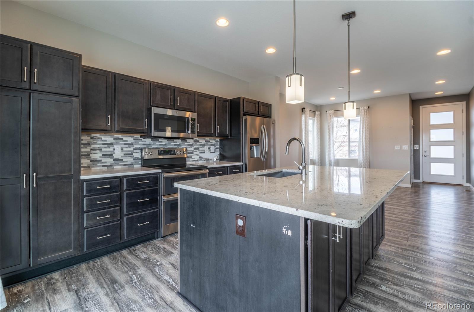 11069 Rifle Court Commerce City, CO 80022 - Photo 17 of 27
