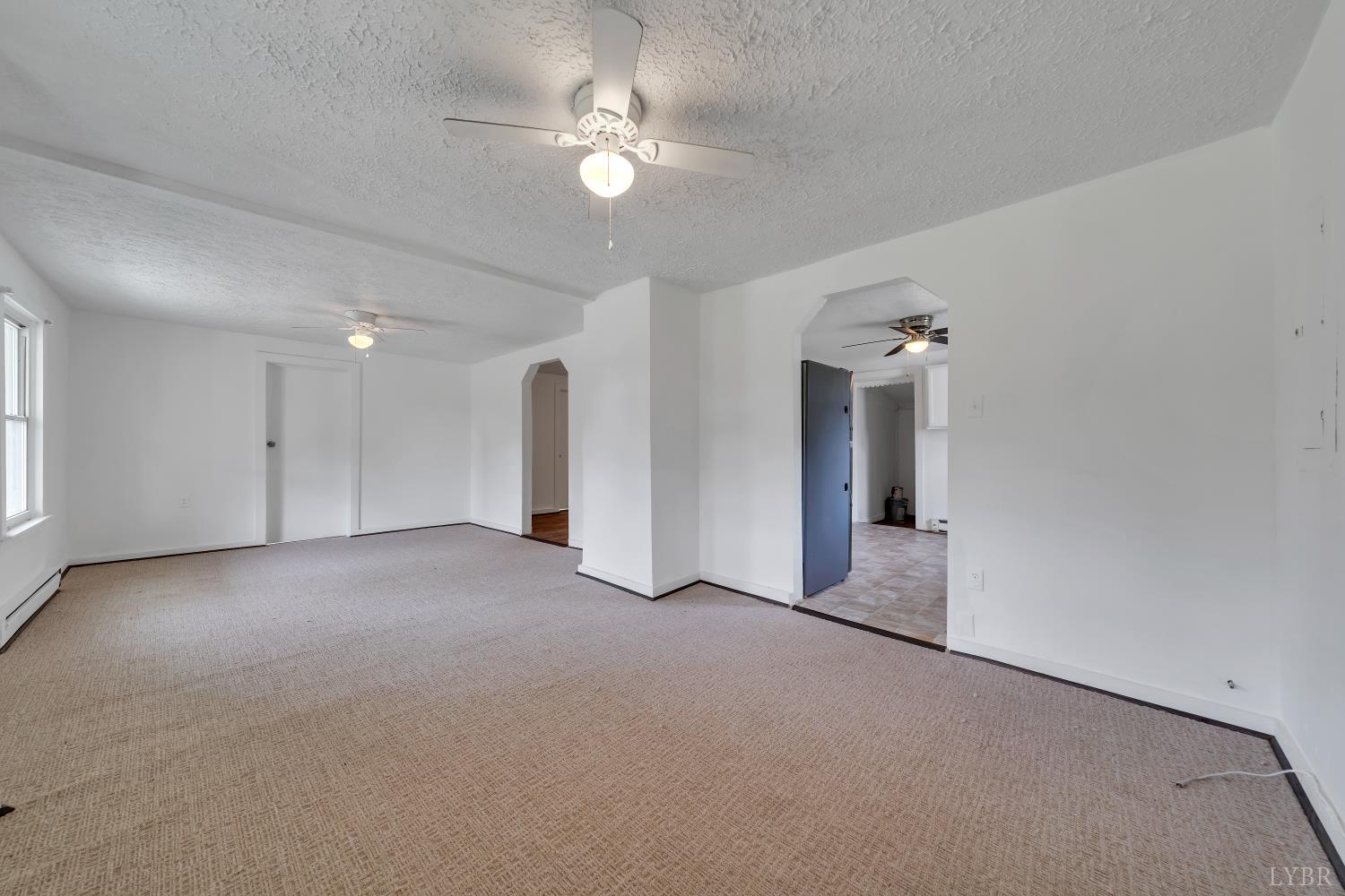 819 Cedar Gate Road Monroe, VA 24574 - Photo 6 of 35 Gallery Image 6