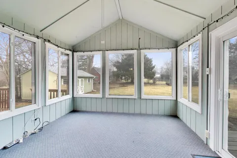 $349,000 | 27W734 Parkview Avenue, Warrenville, IL 60555