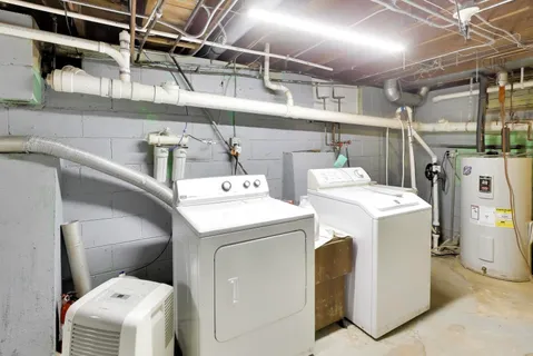 $349,000 | 27W734 Parkview Avenue, Warrenville, IL 60555