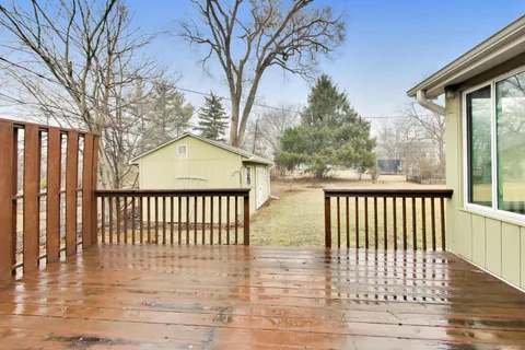 $349,000 | 27W734 Parkview Avenue, Warrenville, IL 60555