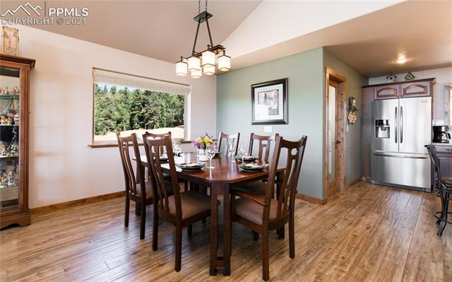527 Paradiso Road Divide, CO 80814 - Photo 10 of 36 Dining