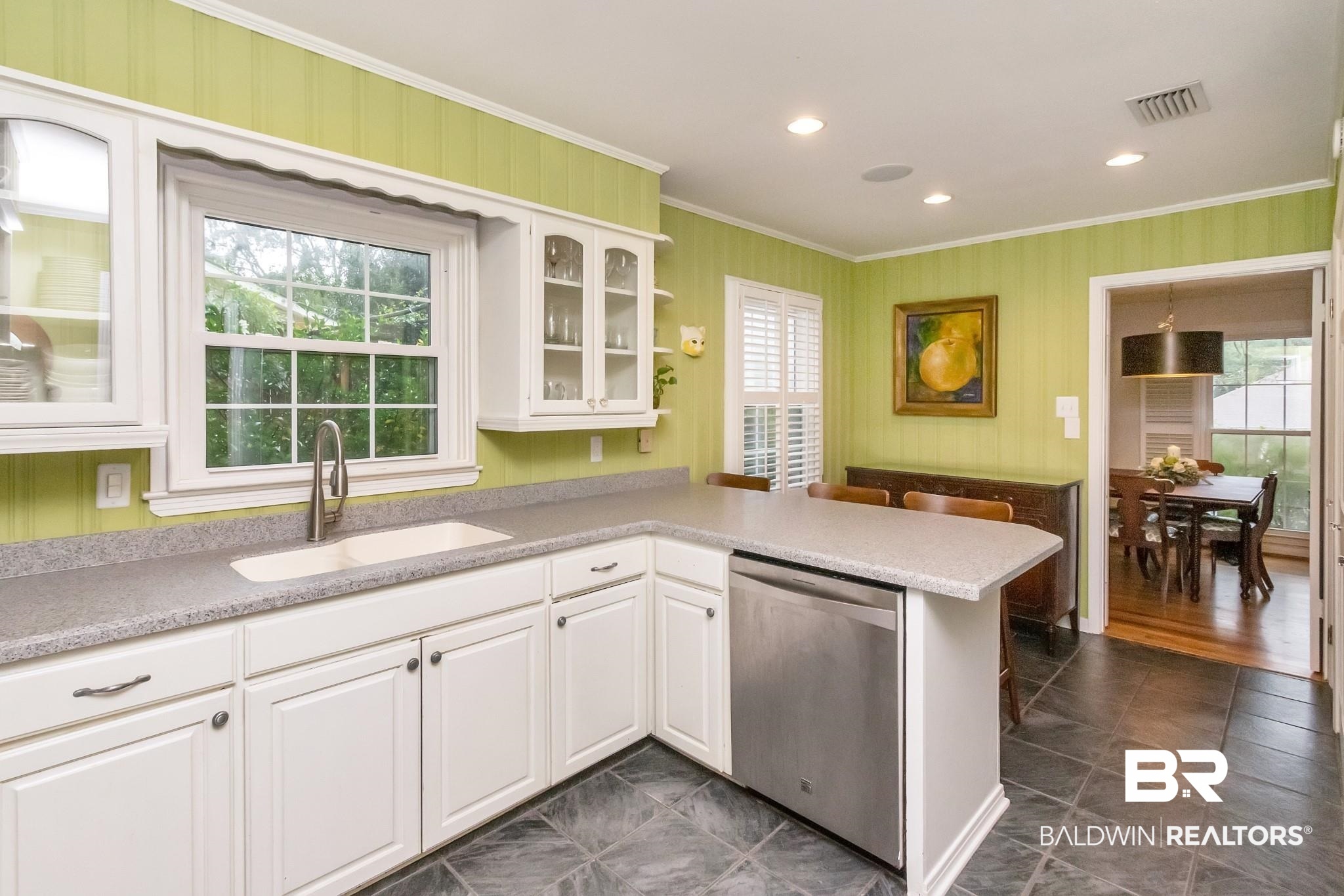 524 Ridgelawn Drive West Mobile, AL 36608 - Photo 9 of 32
