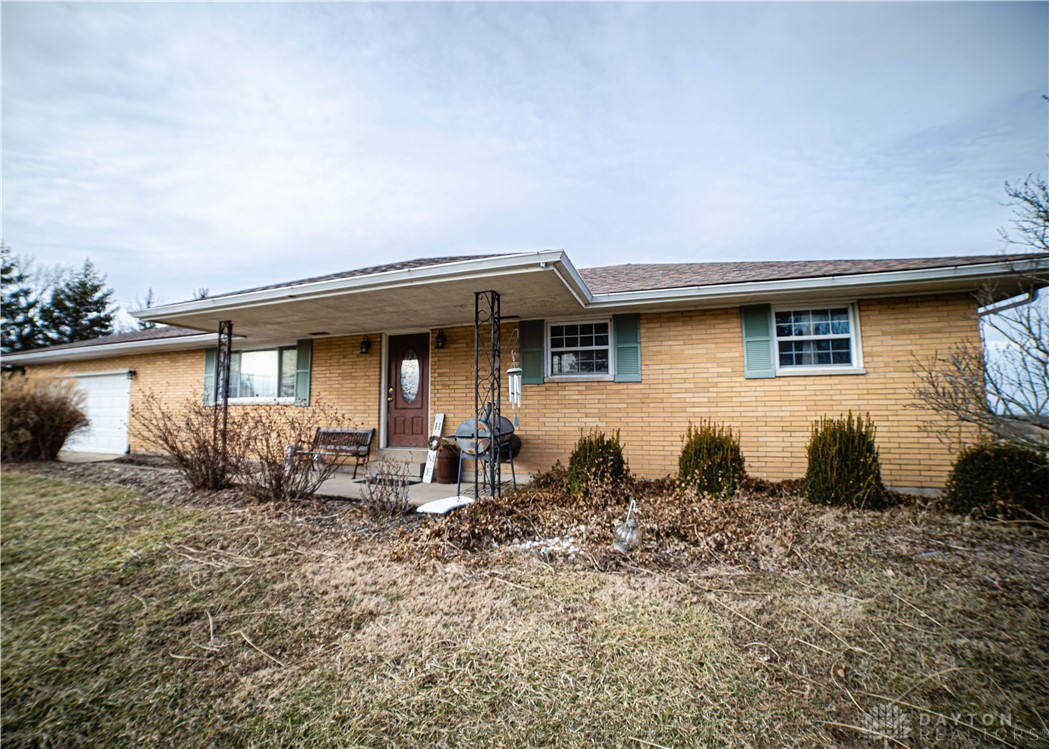 5455 Studebaker Road Tipp City, OH 45371 - Photo 4 of 32 Gallery Image 4