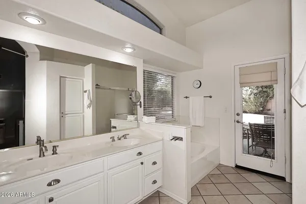 $550,000 | 15802 South 32nd Place, Phoenix, AZ 85048