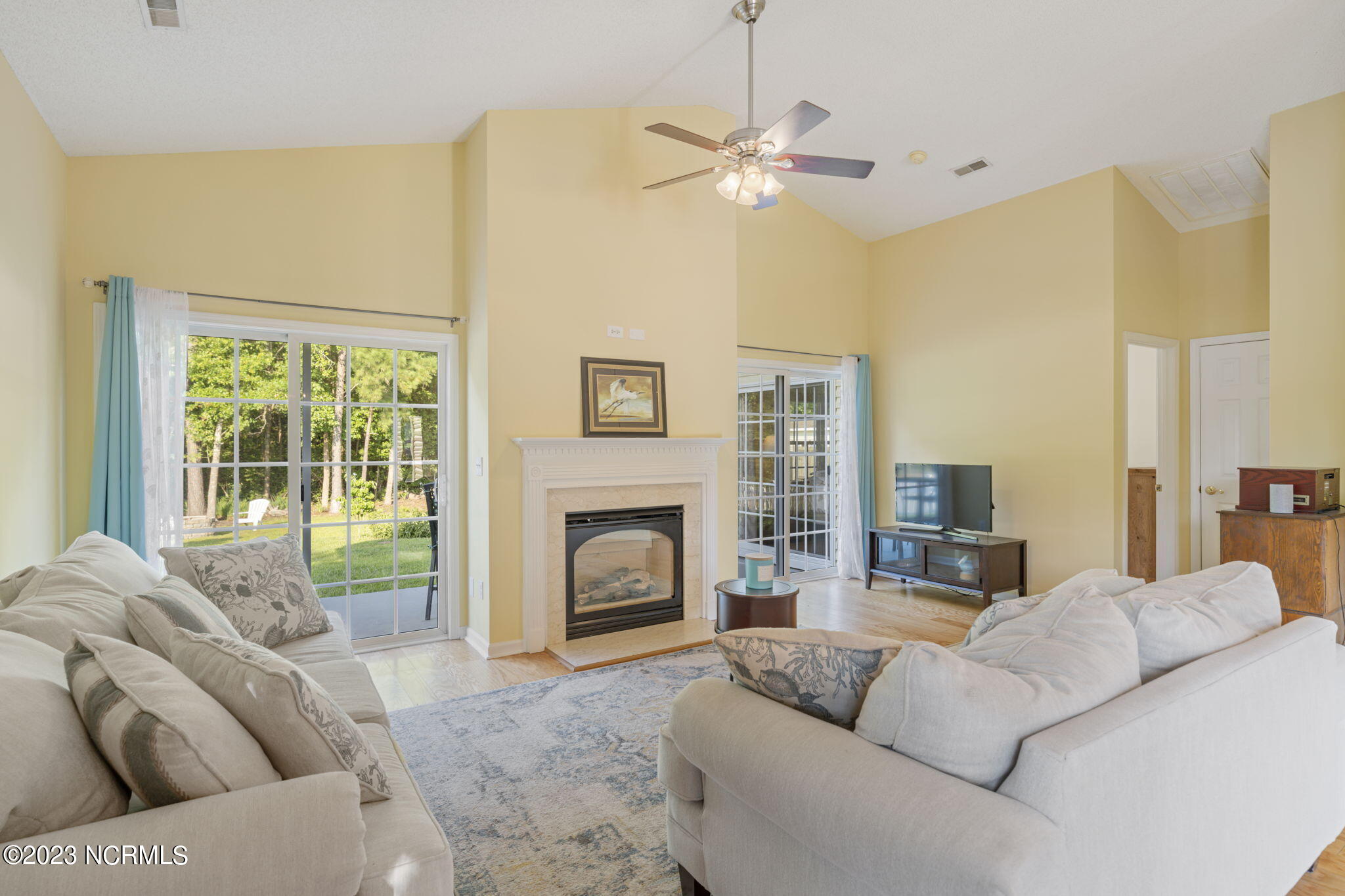 8671 Orchard Loop Road Leland, NC 28451 - Photo 17 of 30 Living Room