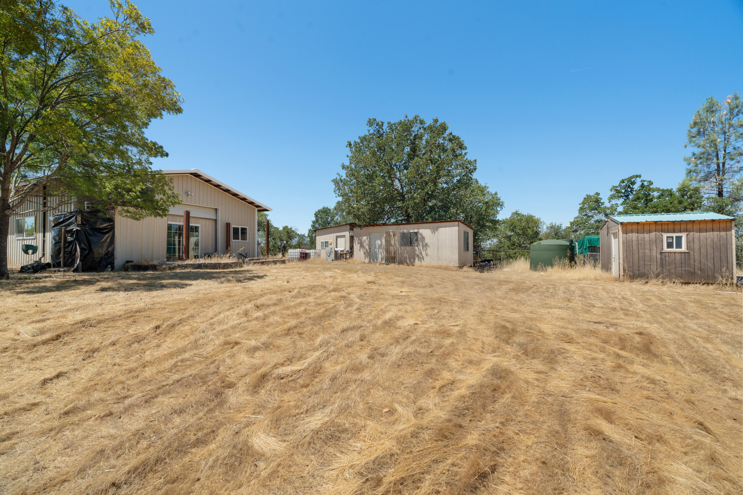 16720 Blue Oak Road Cottonwood, CA 96022 - Photo 4 of 35 Blue Oak-04724