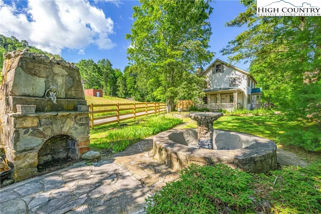 view of living room with furniture and wooden floor