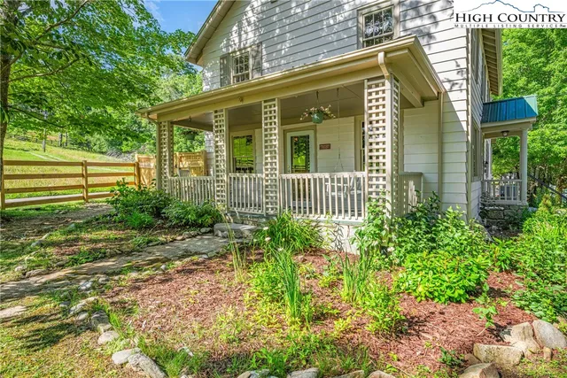 $1,425,000 | 160 Old Tpke E Road, Banner Elk, NC 28604