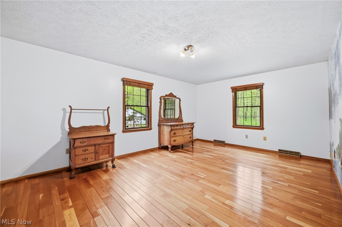 13689 Beard Road New Springfield, OH 44443 - Photo 26 of 48 cherry wood flooring