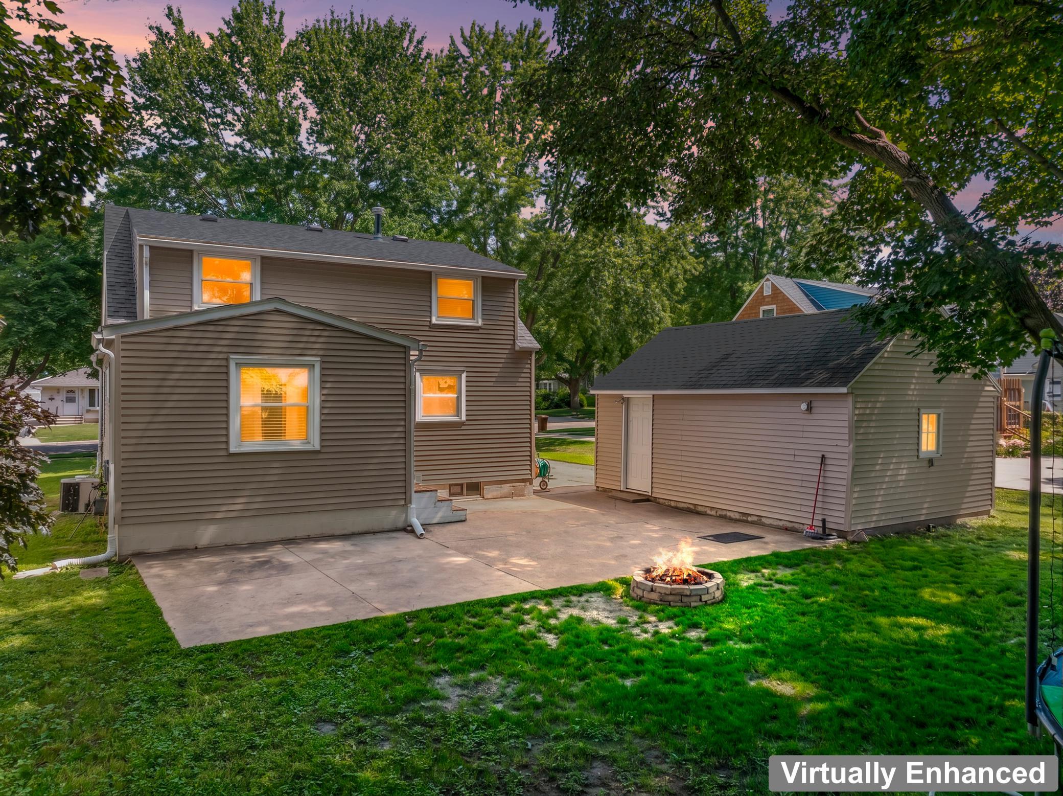 1903 4th Avenue Southwest Austin, MN 55912 - Photo 4 of 30