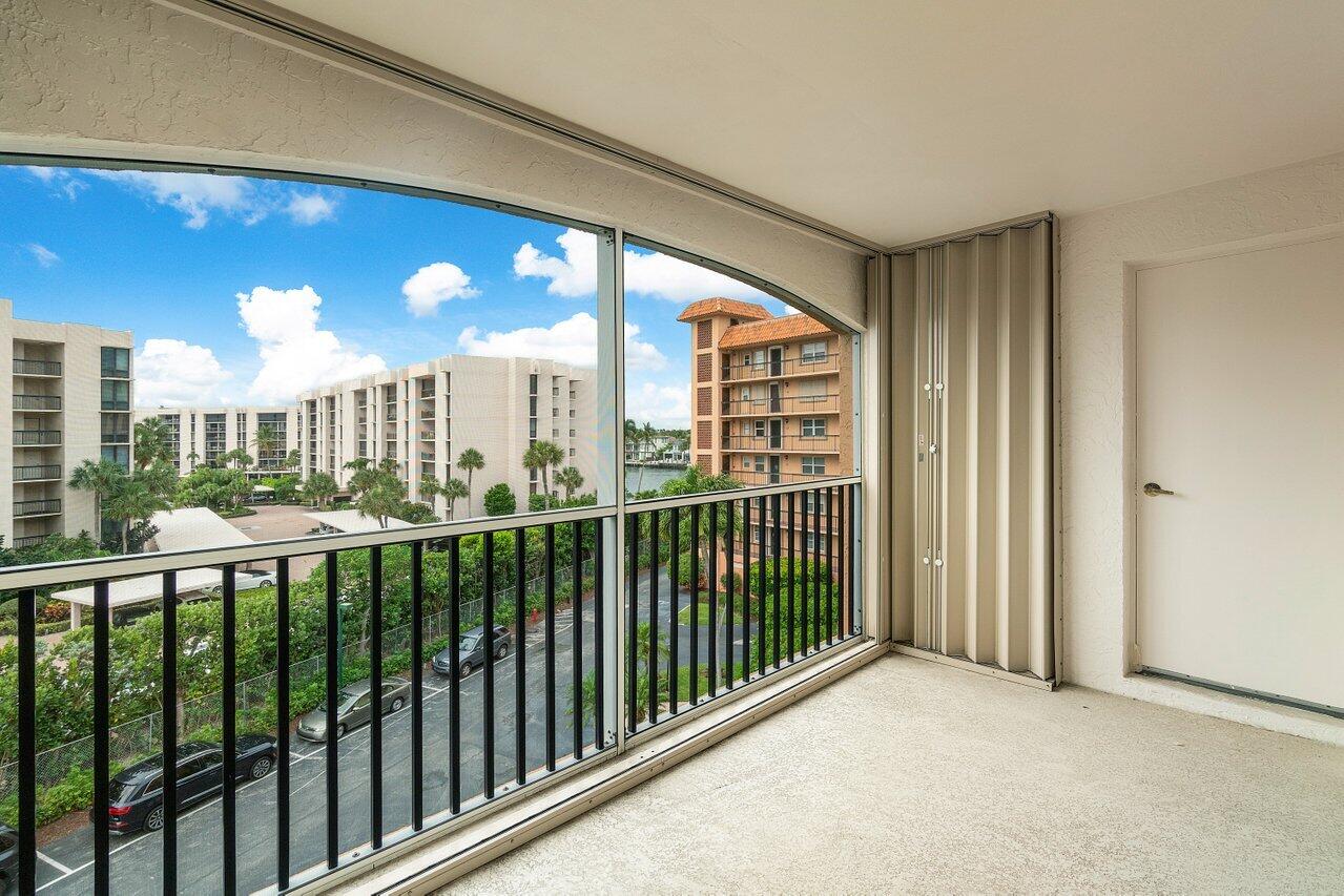 2871 North Ocean Boulevard, Unit R444 Boca Raton, FL 33431 - Photo 21 of 38 Patio View