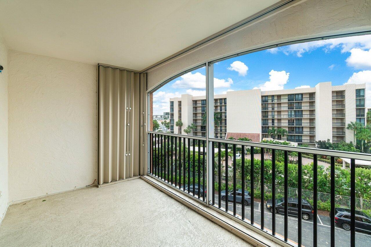 2871 North Ocean Boulevard, Unit R444 Boca Raton, FL 33431 - Photo 22 of 38 Patio View