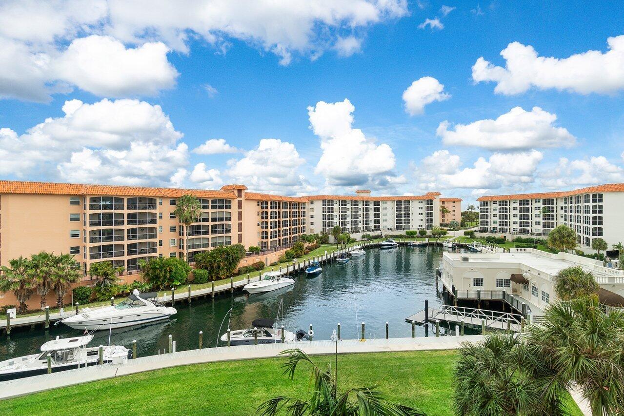 2871 North Ocean Boulevard, Unit R444 Boca Raton, FL 33431 - Photo 24 of 38 Front of Unit View - Harbor