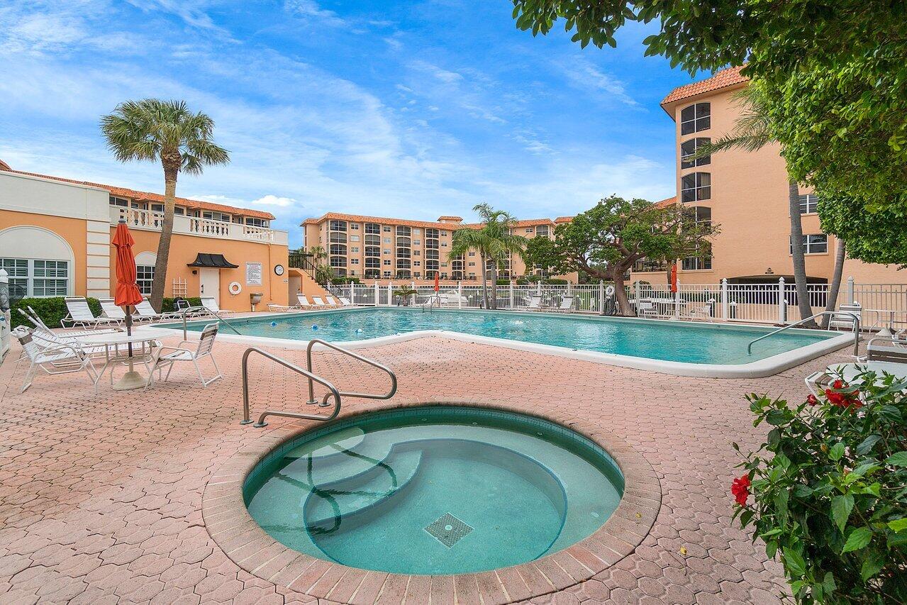 2871 North Ocean Boulevard, Unit R444 Boca Raton, FL 33431 - Photo 37 of 38 Hot Tub