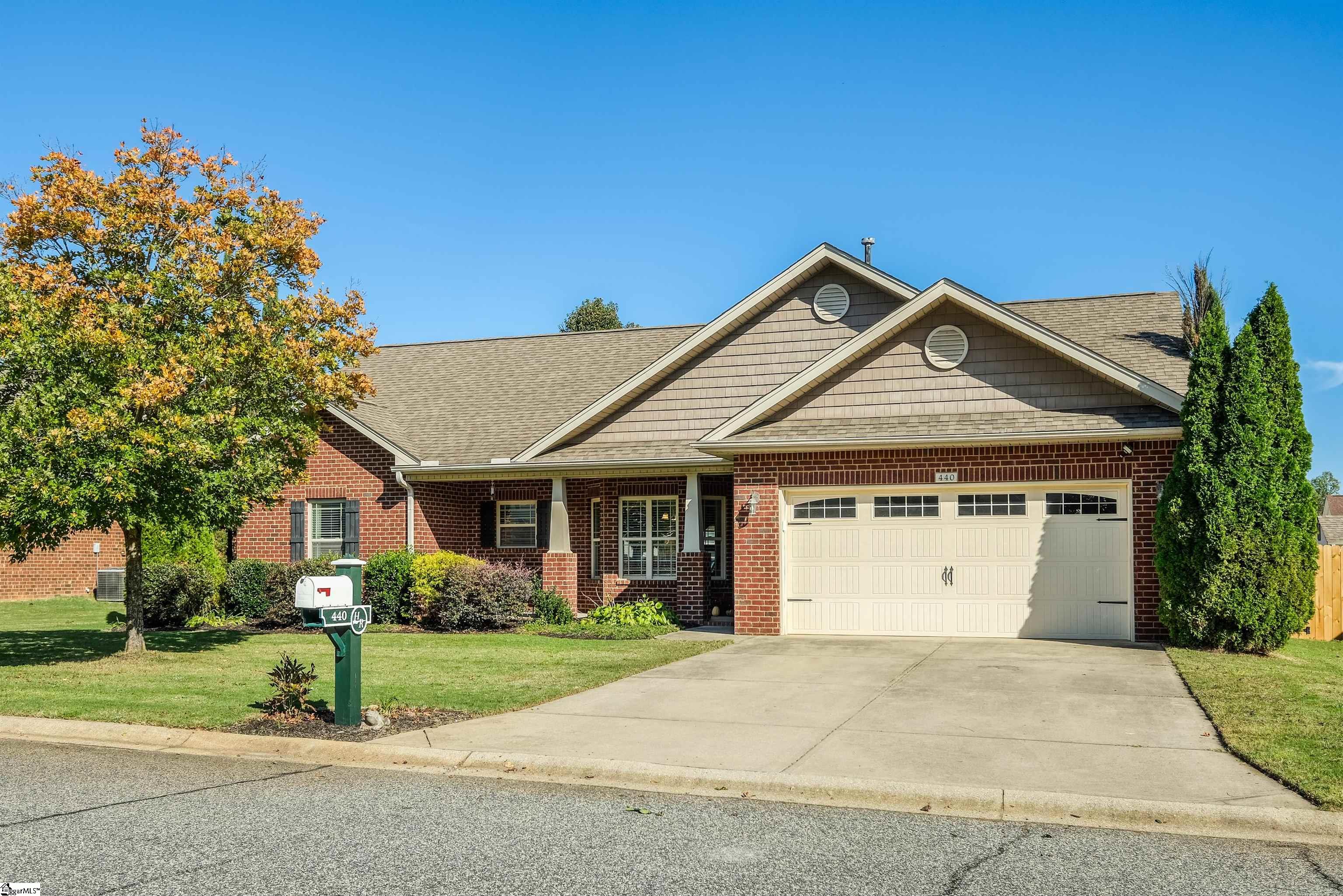 440 Slate Drive Boiling Springs, SC 29316 - Photo 1 of 28