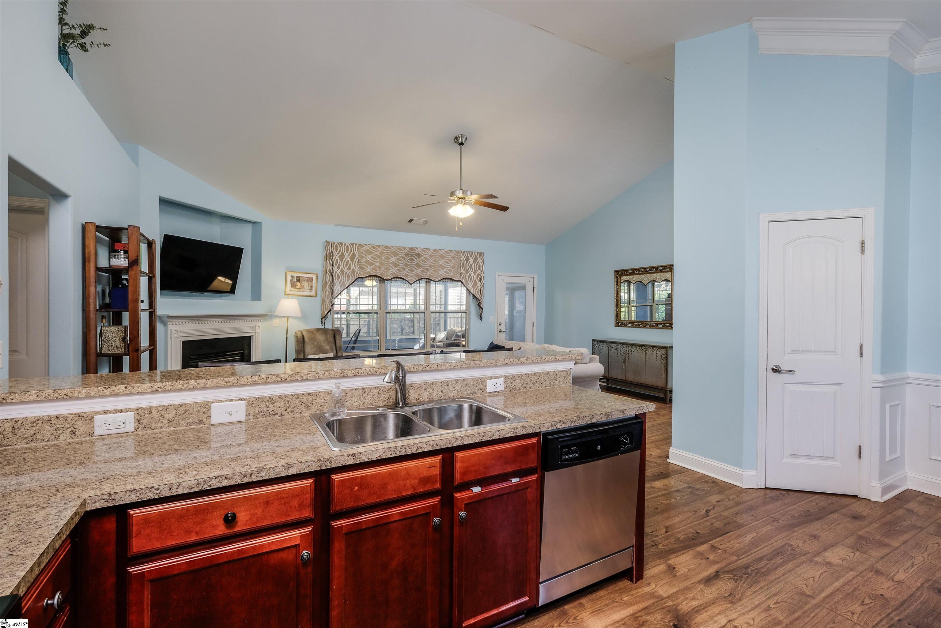 440 Slate Drive Boiling Springs, SC 29316 - Photo 9 of 28