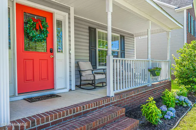 $349,500 | 191 Trenton Place, Cameron, NC 28326