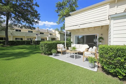 $139,000 | 14515 Wunderlich Drive, Unit 1413, Houston, TX 77069
