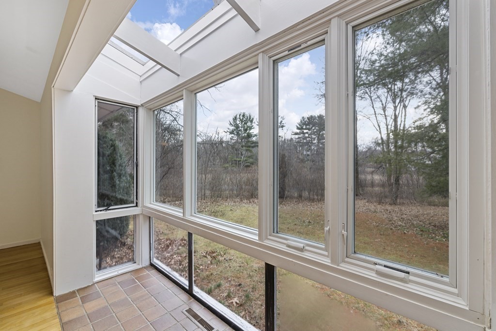 9 Peacock Farm Road Lexington, MA 02421 - Photo 11 of 21 Gallery Image 11