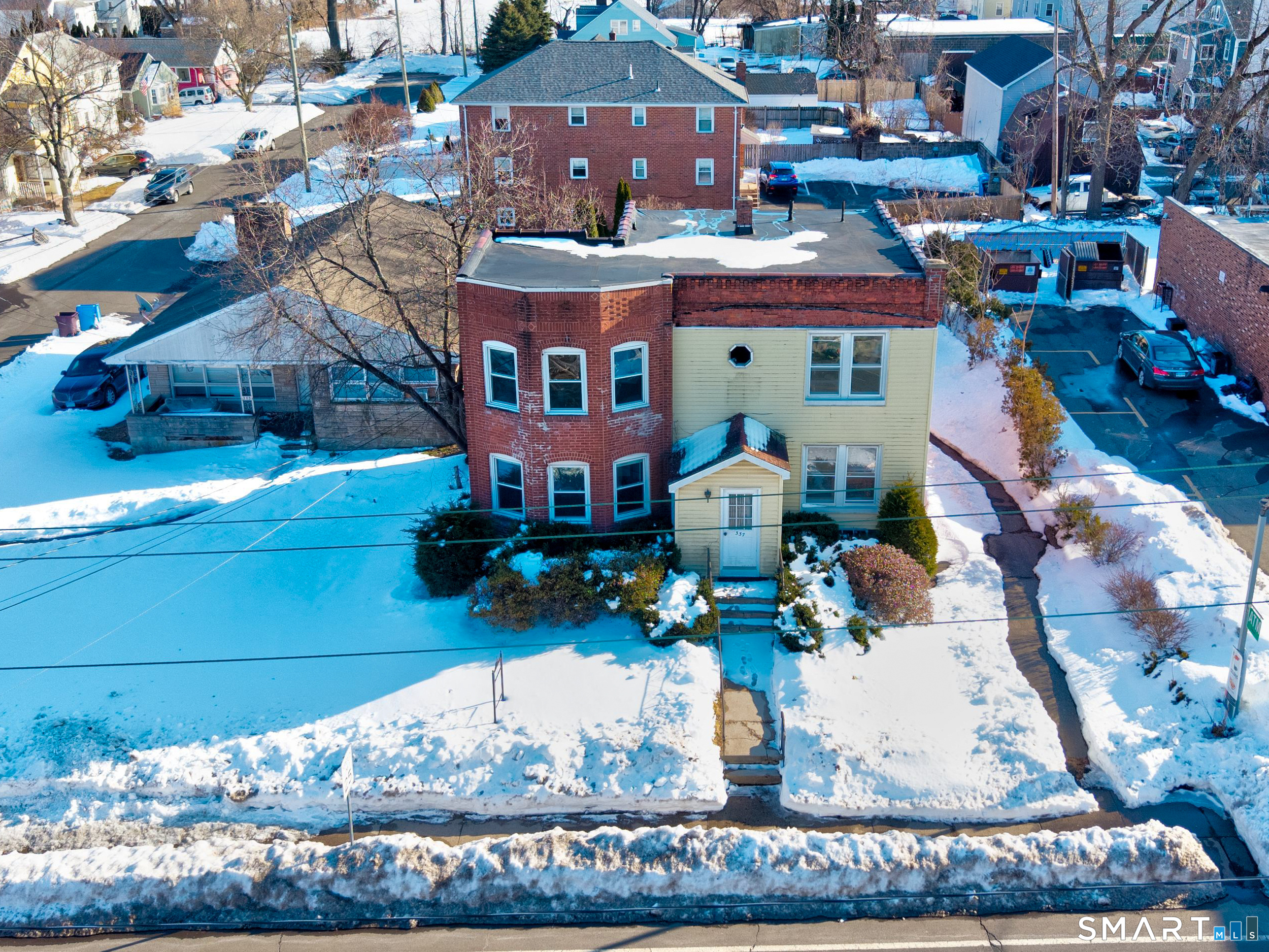 337 Allen Street New Britain, CT 06053 - Photo 5 of 40