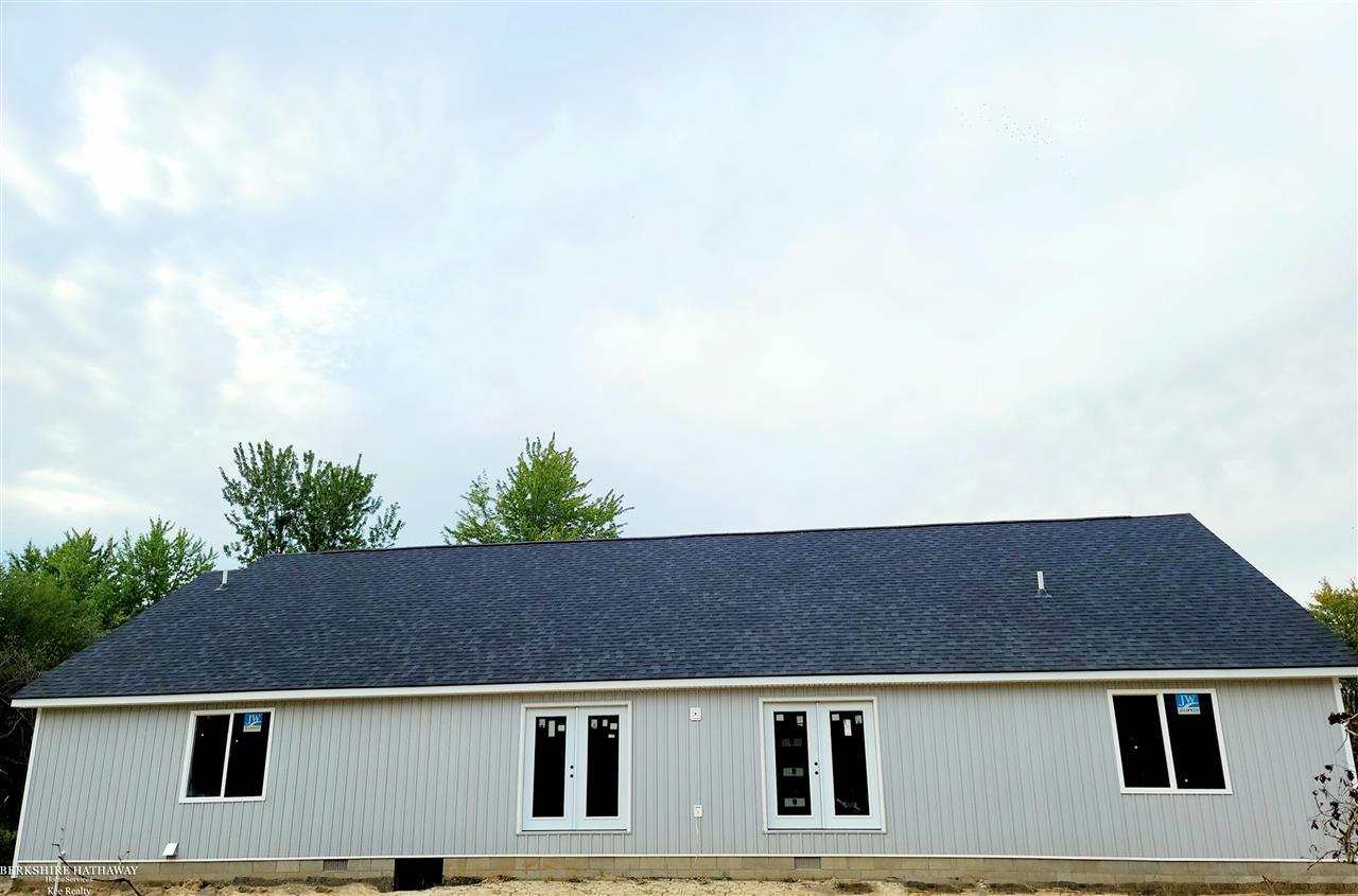 8809 Short Cut Road Fair Haven, MI 48023 - Photo 2 of 5 50035595-1.JPG