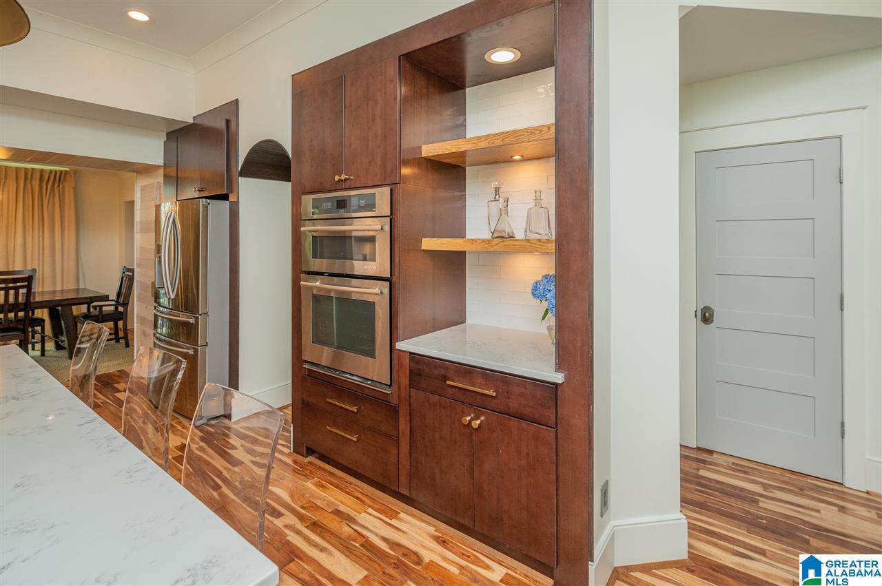 1012 Irving Road Birmingham, AL 35209 - Photo 20 of 50