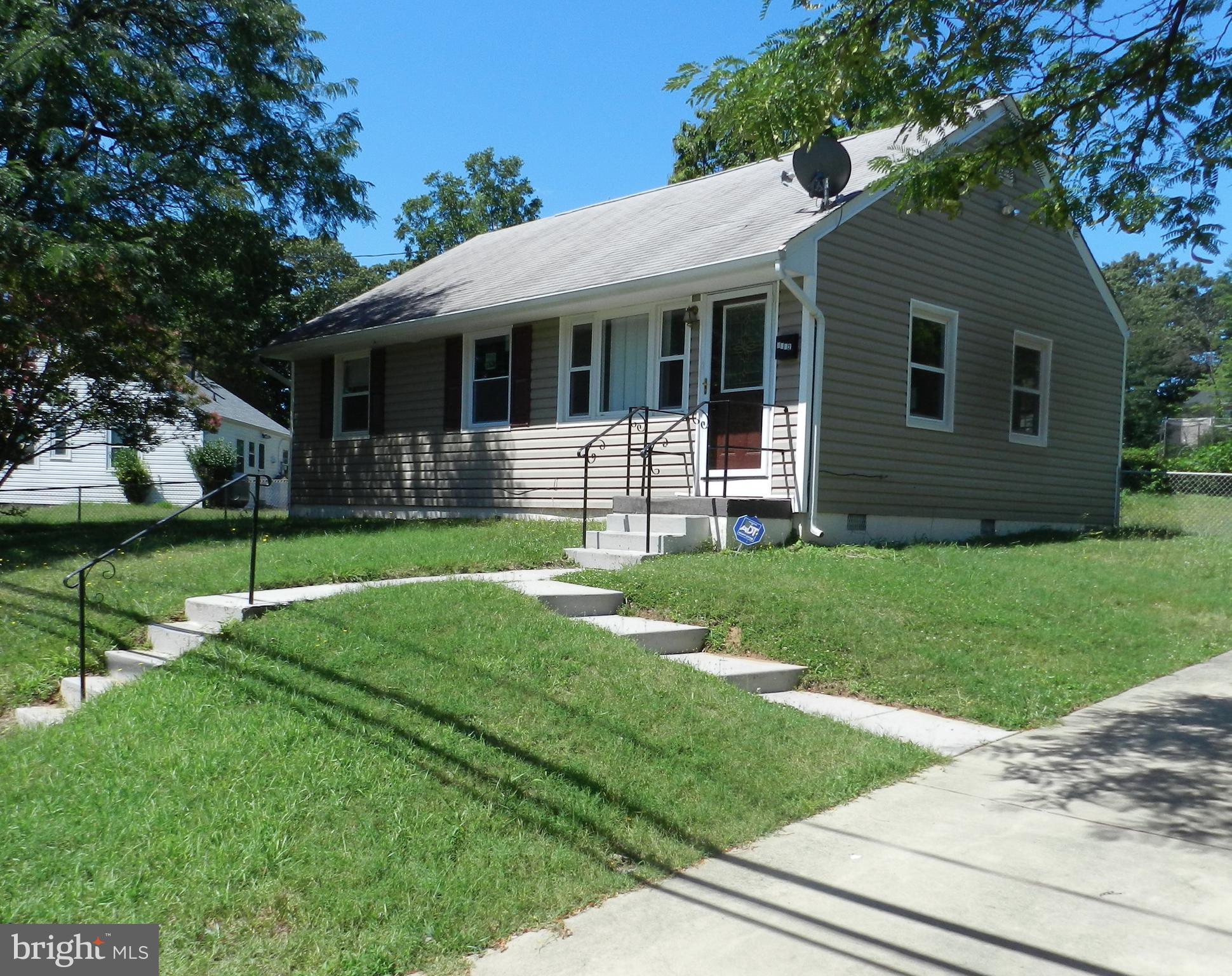 3902 92nd Avenue Springdale, MD 20706 - Photo 1 of 16 Exterior (General)